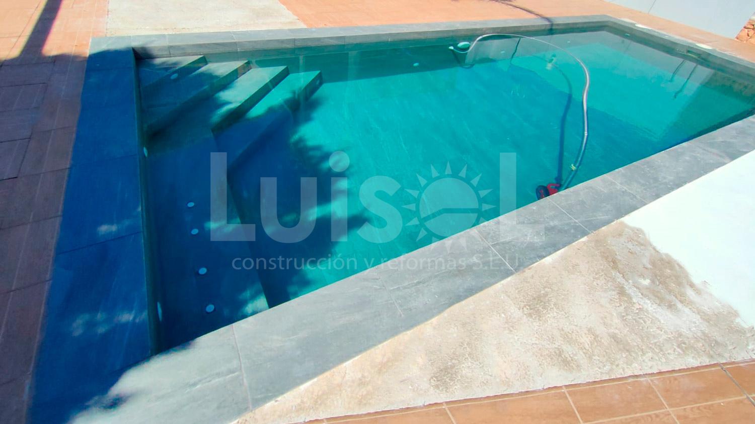 porcelanico-keros-gris-piedra-acero-5